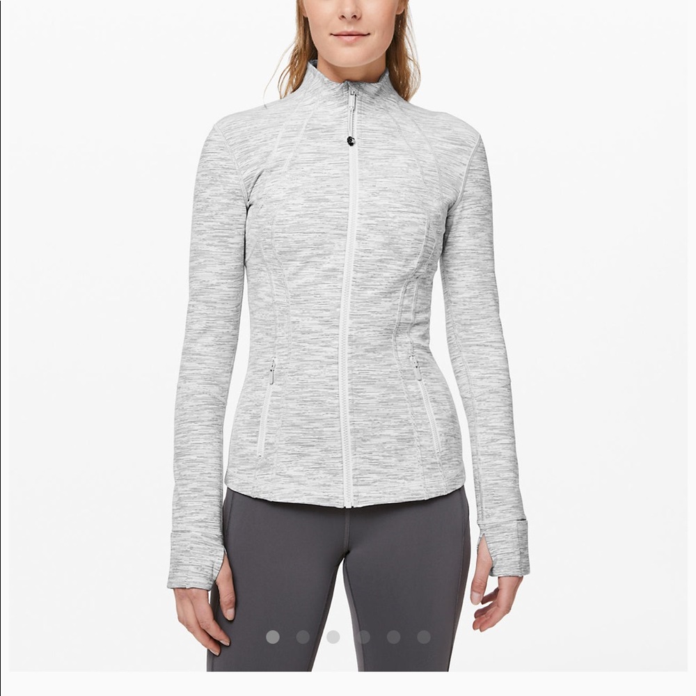 White heather grey lululemon define jacket. Sz 4